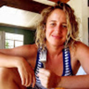 Meet your Posher, Laurie